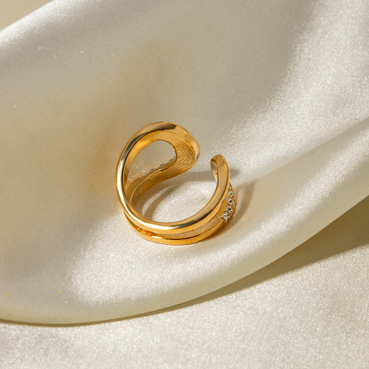 Inverse Ring