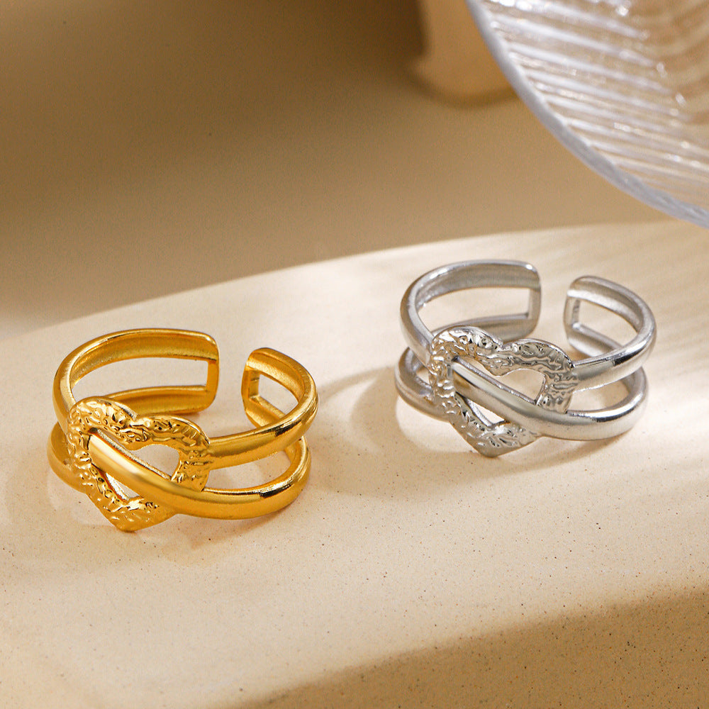 Dione Ring